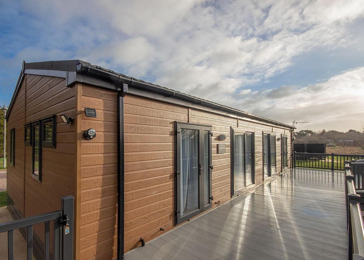 Westlands Country Park Hotel Annan Exterior foto